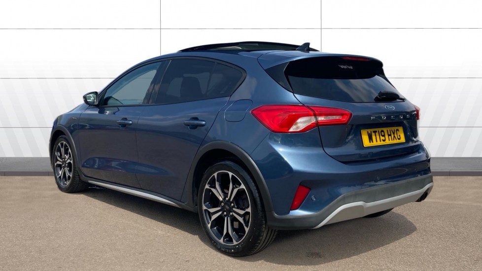 Ford Focus 1.0 EcoBoost 125 Active X Auto 5dr Petrol Hatchback - Image 2