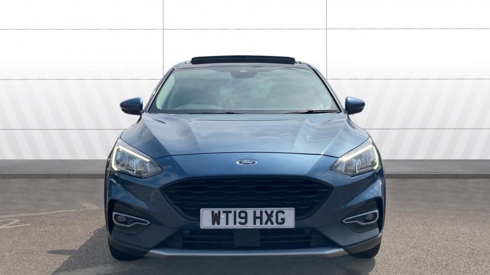 Ford Focus 1.0 EcoBoost 125 Active X Auto 5dr Petrol Hatchback - Image 3