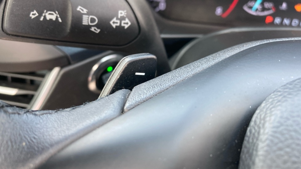 Ford Focus 1.0 EcoBoost 125 Active X Auto 5dr Petrol Hatchback - Image 35