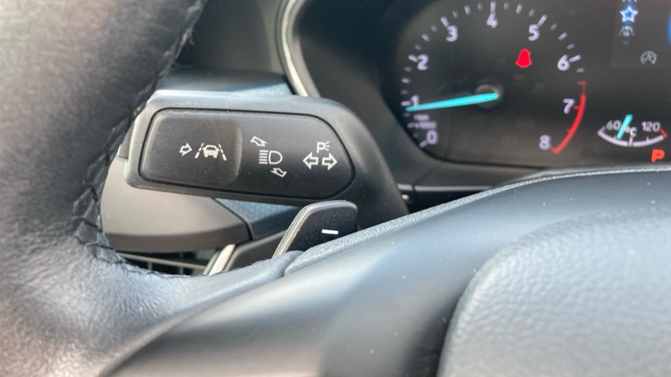 Ford Focus 1.0 EcoBoost 125 Active X Auto 5dr Petrol Hatchback - Image 36