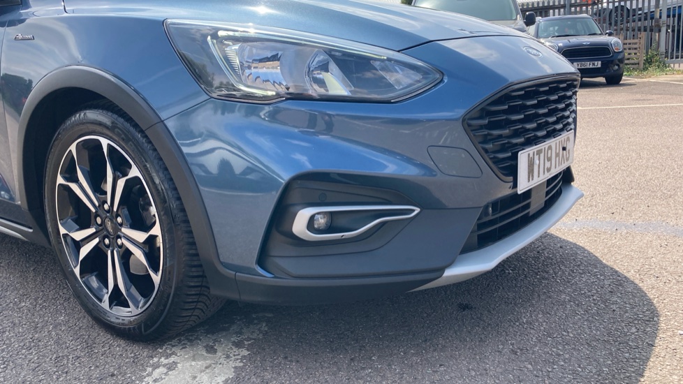 Ford Focus 1.0 EcoBoost 125 Active X Auto 5dr Petrol Hatchback - Image 52