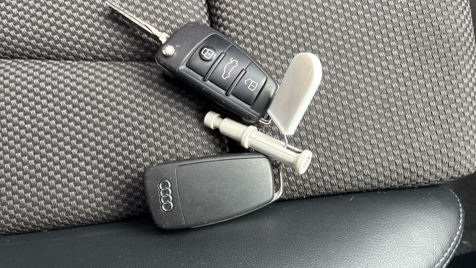 Audi A3 30 TDI 116 S Line 5dr Diesel Hatchback - Image 19