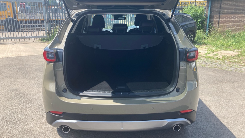 Mazda CX-5 2.0 e-Skyactiv G MHEV Newground 5dr Petrol Estate - Image 4