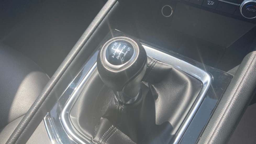 Mazda CX-5 2.0 e-Skyactiv G MHEV Newground 5dr Petrol Estate - Image 34