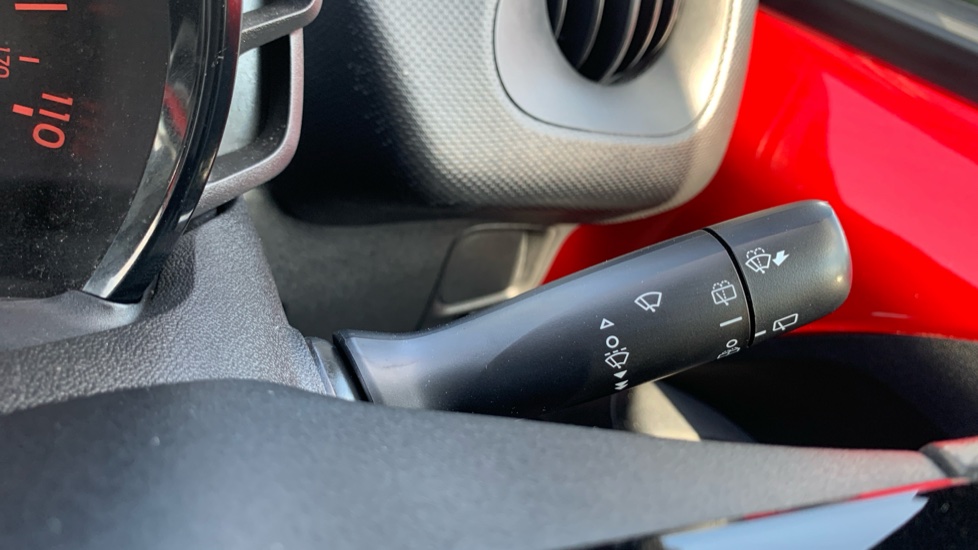 Citroen C1 1.0 VTi 72 Feel 3dr Petrol Hatchback - Image 32