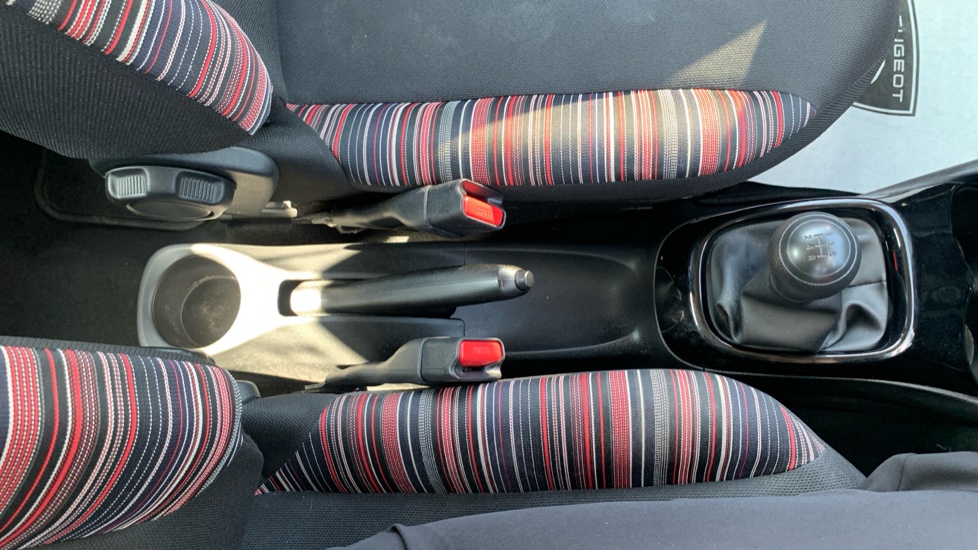 Citroen C1 1.0 VTi 72 Feel 3dr Petrol Hatchback - Image 36