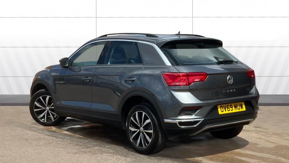 Volkswagen T-Roc 1.5 TSI EVO SE 5dr Petrol Hatchback - Image 2