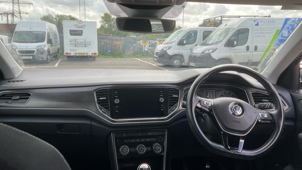 Volkswagen T-Roc 1.5 TSI EVO SE 5dr Petrol Hatchback - Image 10