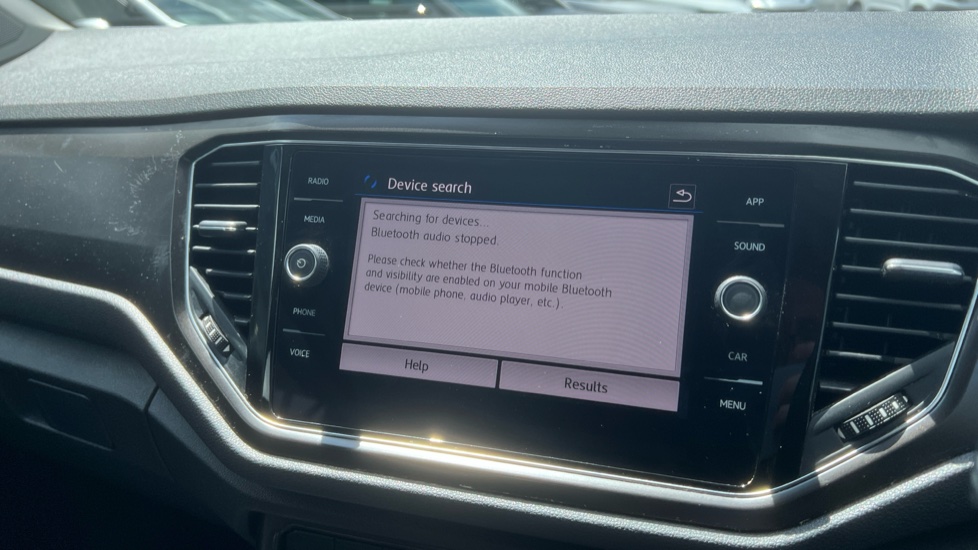 Volkswagen T-Roc 1.5 TSI EVO SE 5dr Petrol Hatchback - Image 26
