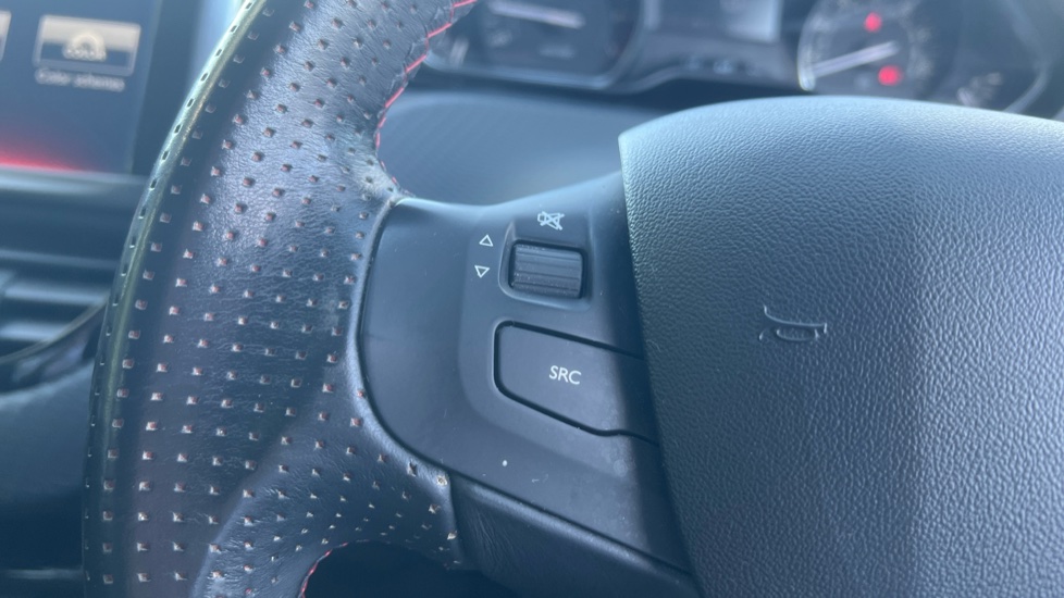 Peugeot 208 1.2 PureTech 110 GT Line 5dr Petrol Hatchback - Image 21