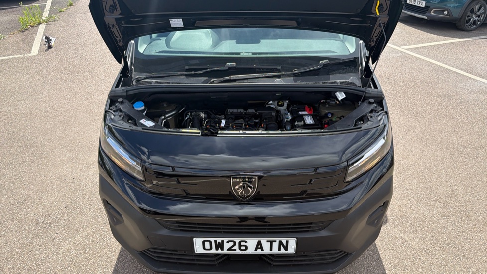Peugeot Partner Standard Diesel 1.5 BlueHDi 100 Asphalt Van - Image 8