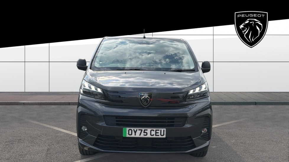 Peugeot Expert E-L1 100kW 75kWh Asphalt Crew Van Auto - Image 3