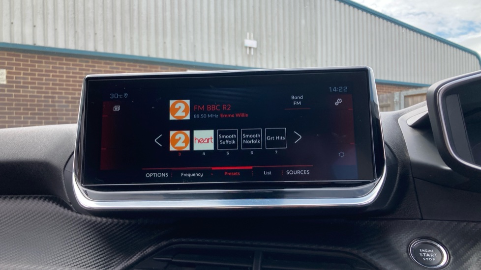 Peugeot 208 1.2 PureTech 100 Allure 5dr Petrol Hatchback - Image 12