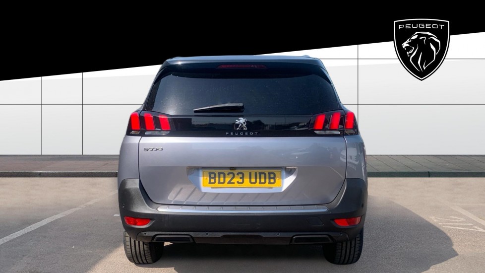 Peugeot 5008 1.2 PureTech Allure Premium+ 5dr EAT8 Petrol Estate - Image 6