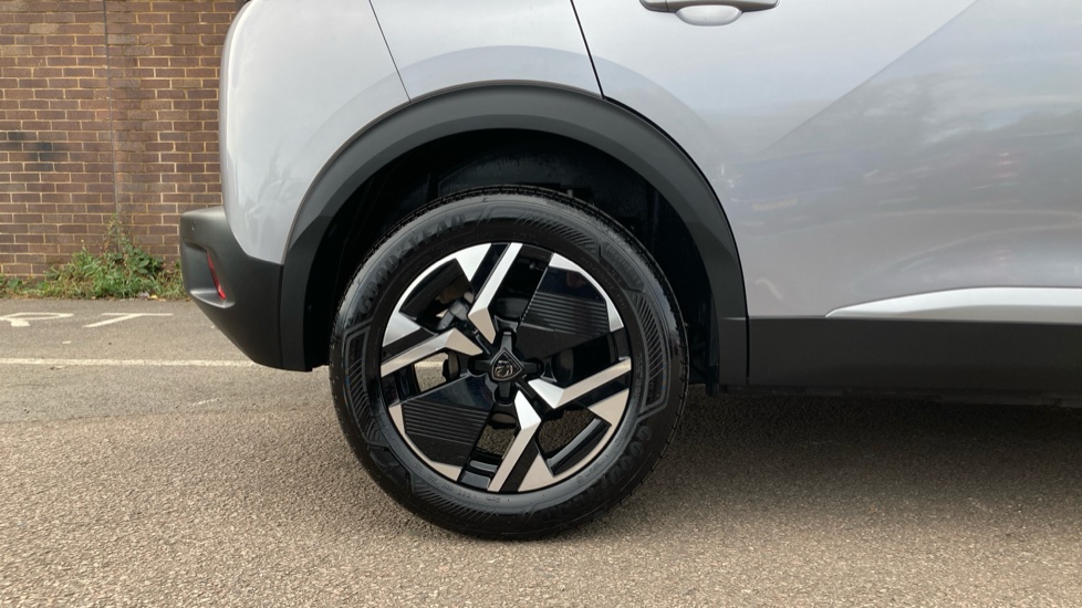 Peugeot 2008 1.2 PureTech 130 Allure 5dr EAT8 Petrol Estate - Image 7