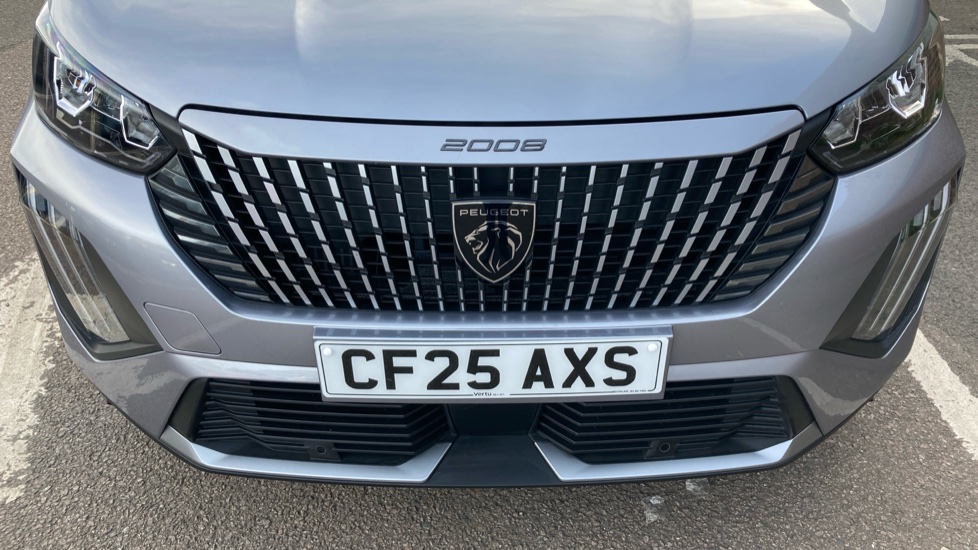 Peugeot 2008 1.2 PureTech 130 Allure 5dr EAT8 Petrol Estate - Image 36