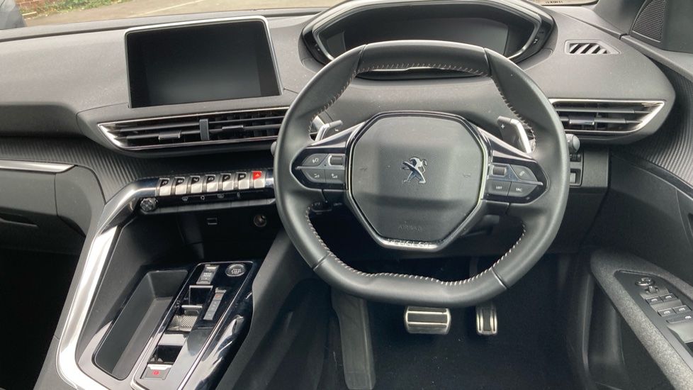 Peugeot 3008 1.2 PureTech Active Premium+ 5dr EAT8 Petrol Estate - Image 10