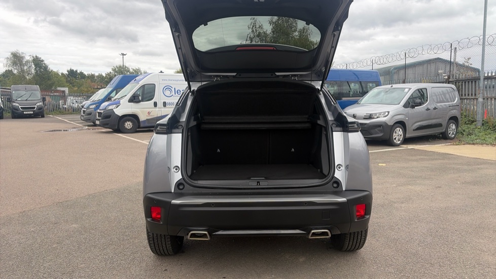 Peugeot 2008 1.2 PureTech 130 Allure 5dr Petrol Estate - Image 4