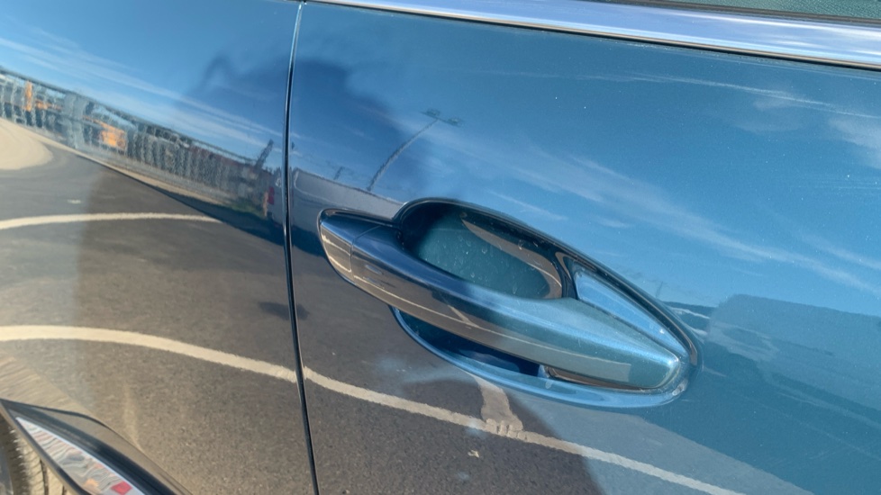 Peugeot 5008 1.5 BlueHDi GT 5dr EAT8 Diesel Estate - Image 25