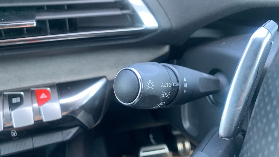 Peugeot 5008 1.5 BlueHDi GT 5dr EAT8 Diesel Estate - Image 39