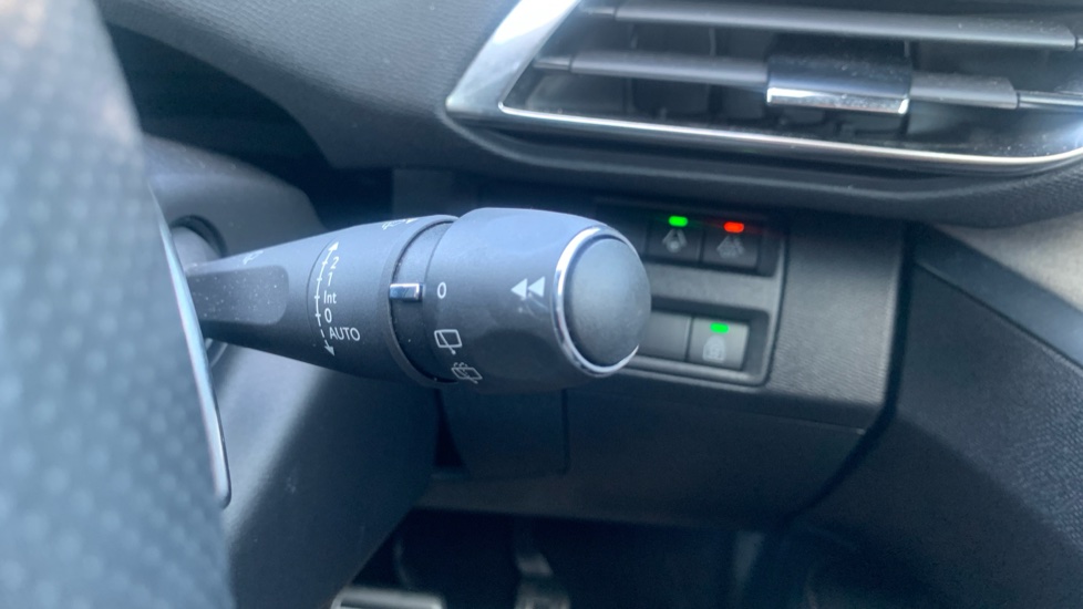 Peugeot 5008 1.5 BlueHDi GT 5dr EAT8 Diesel Estate - Image 40