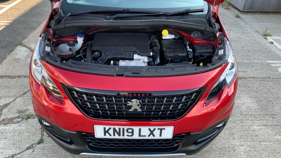 Peugeot 2008 1.2 PureTech 130 GT Line 5dr Petrol Estate - Image 8