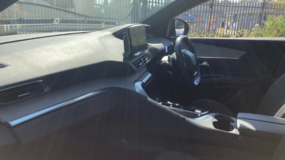 Peugeot 3008 1.2 PureTech GT 5dr EAT8 Petrol Estate - Image 9
