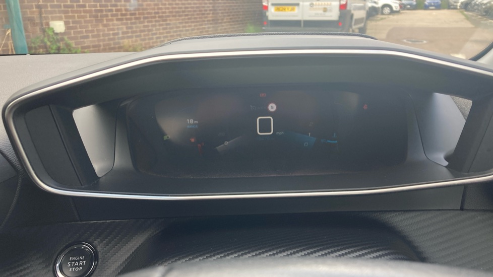 Peugeot 208 1.2 PureTech 100 Allure 5dr Petrol Hatchback - Image 18