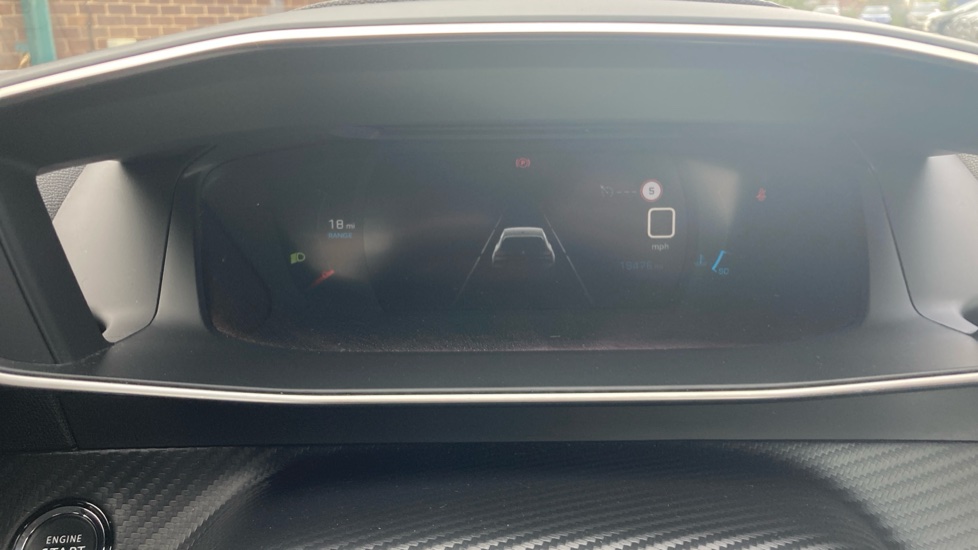 Peugeot 208 1.2 PureTech 100 Allure 5dr Petrol Hatchback - Image 25