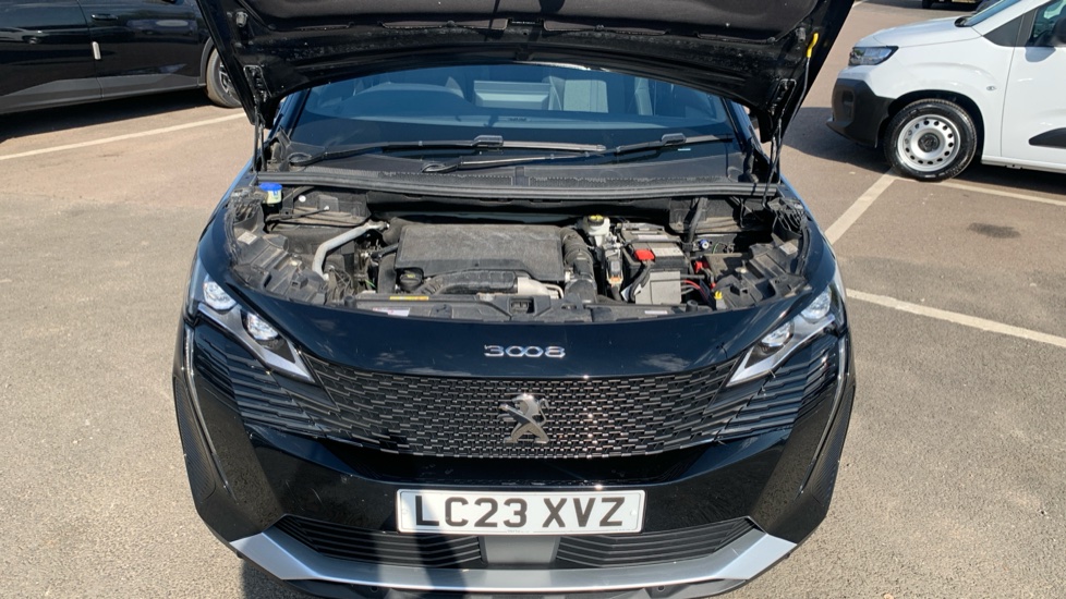 Peugeot 3008 1.2 PureTech GT 5dr EAT8 Petrol Estate - Image 8