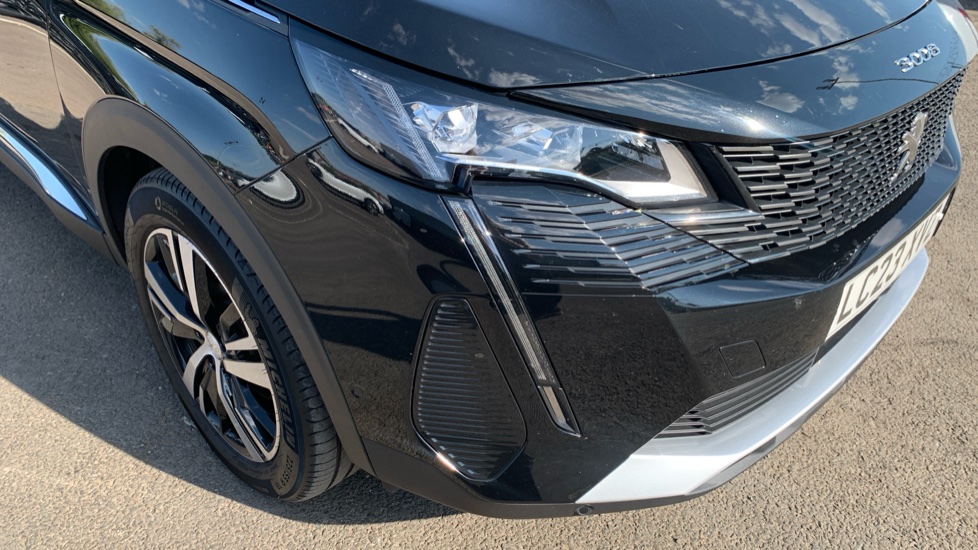Peugeot 3008 1.2 PureTech GT 5dr EAT8 Petrol Estate - Image 22