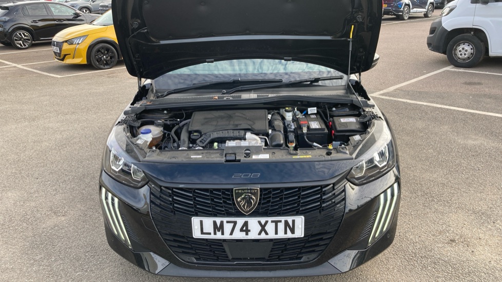 Peugeot 208 1.2 PureTech 100 Allure 5dr Petrol Hatchback - Image 8