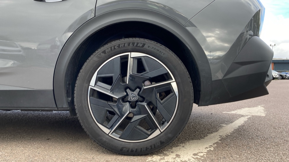 Peugeot 408 1.2 PureTech GT 5dr EAT8 Petrol Hatchback - Image 7