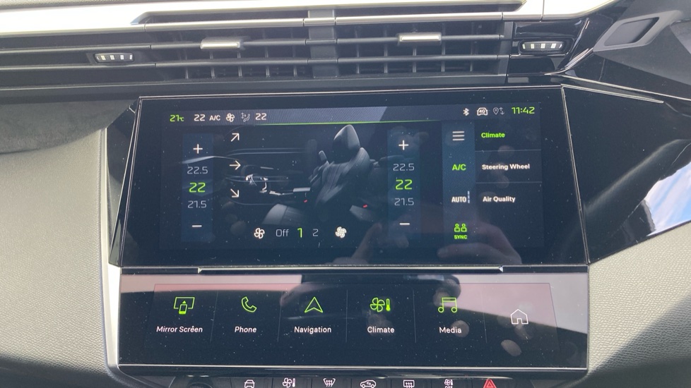 Peugeot 408 1.2 PureTech GT 5dr EAT8 Petrol Hatchback - Image 21