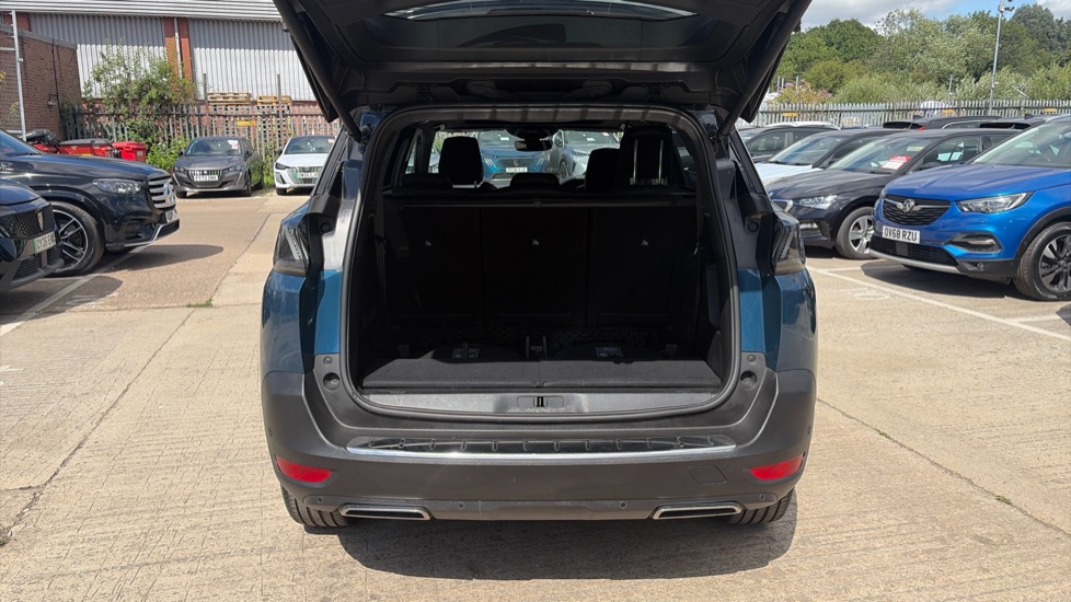 Peugeot 5008 1.6 PureTech 180 GT 5dr EAT8 Petrol Estate - Image 4