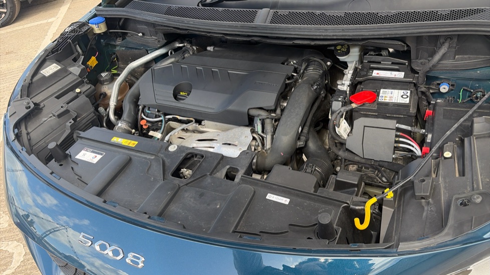 Peugeot 5008 1.6 PureTech 180 GT 5dr EAT8 Petrol Estate - Image 8