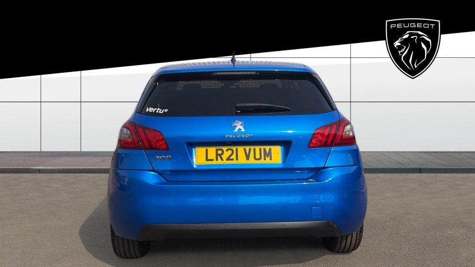 Peugeot 308 1.2 PureTech 130 Allure Premium 5dr [Digital] Petrol Hatchback - Image 6