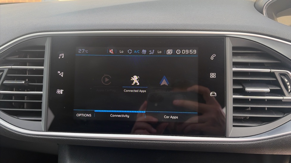 Peugeot 308 1.2 PureTech 130 Allure Premium 5dr [Digital] Petrol Hatchback - Image 21