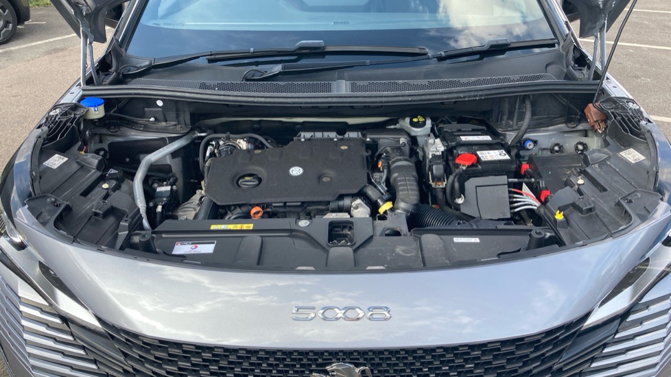 Peugeot 5008 1.5 BlueHDi GT 5dr EAT8 Diesel Estate - Image 8