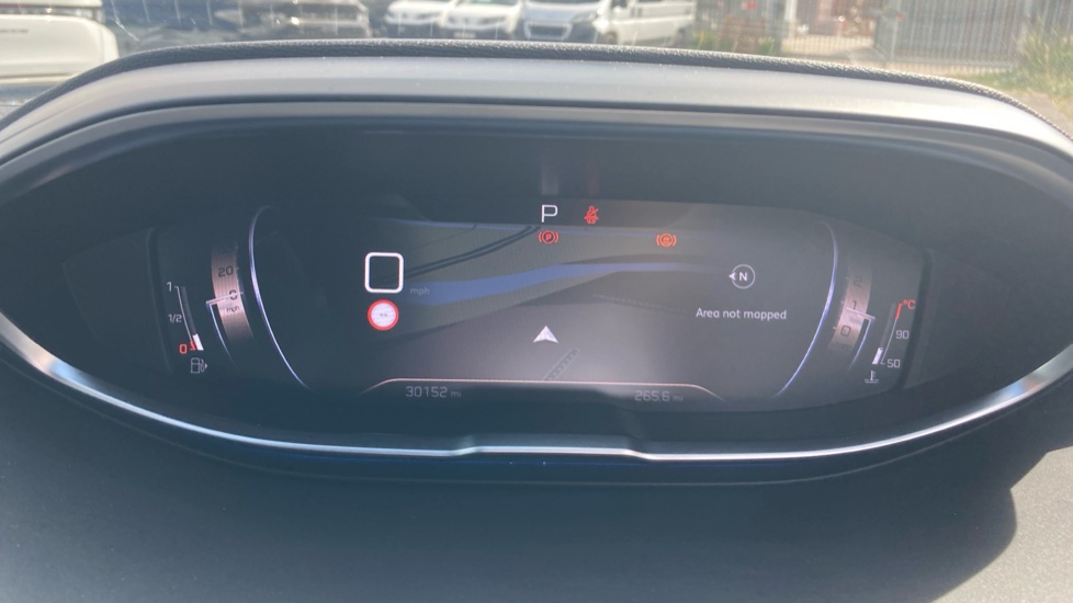 Peugeot 5008 1.5 BlueHDi GT 5dr EAT8 Diesel Estate - Image 18