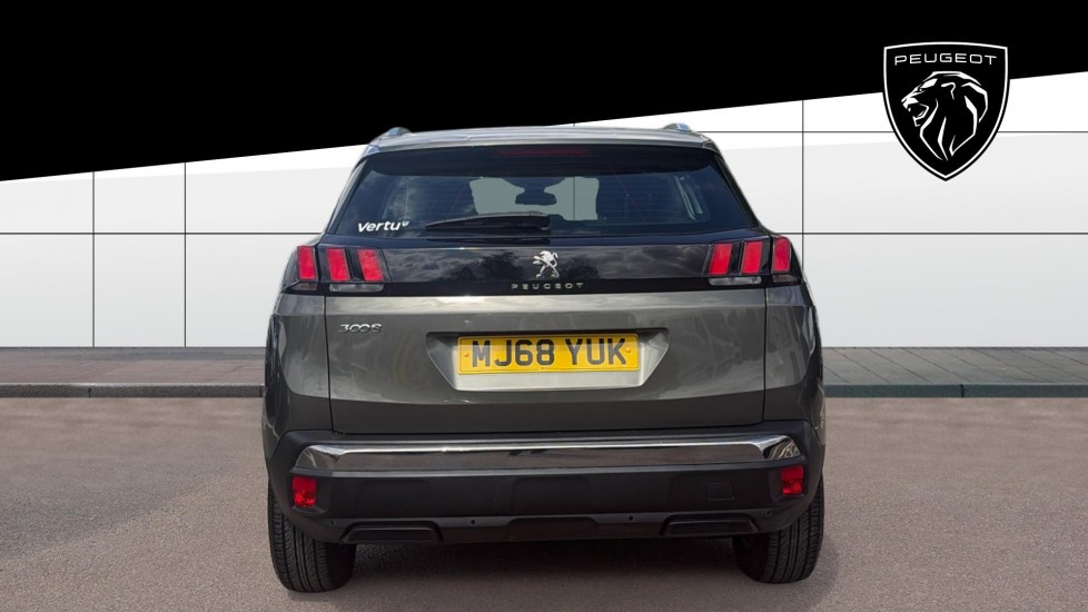 Peugeot 3008 1.2 PureTech Active 5dr Petrol Estate - Image 6