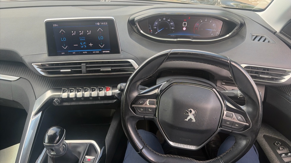 Peugeot 3008 1.2 PureTech Active 5dr Petrol Estate - Image 10