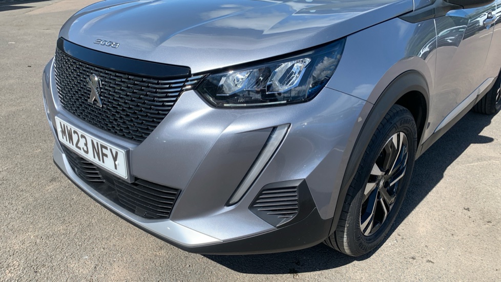 Peugeot 2008 1.2 PureTech Allure Premium+ 5dr Petrol Estate - Image 21