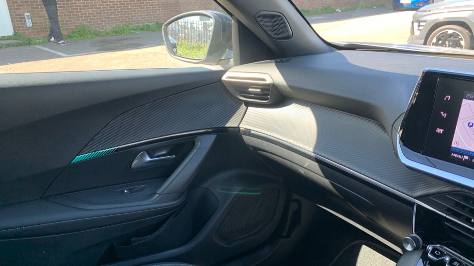Peugeot 2008 1.2 PureTech Allure Premium+ 5dr Petrol Estate - Image 45