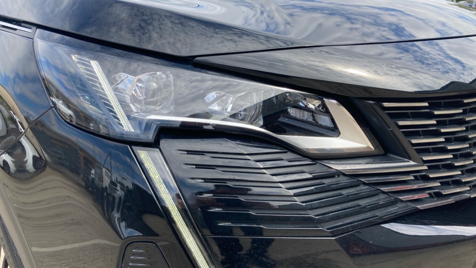 Peugeot 3008 1.2 PureTech GT 5dr EAT8 Petrol Estate - Image 21
