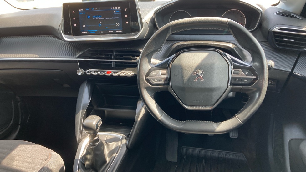 Peugeot 208 1.2 PureTech 100 Active Premium + 5dr Petrol Hatchback - Image 11