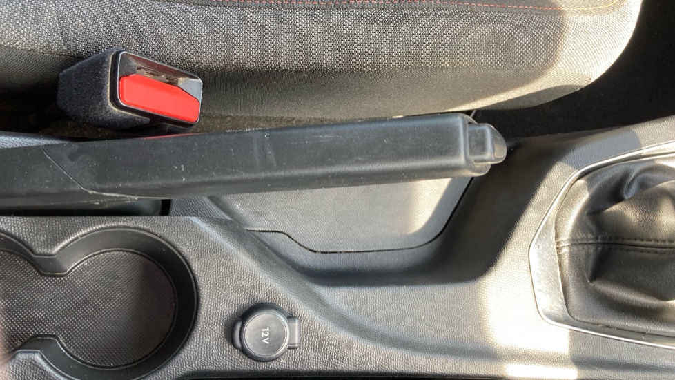 Peugeot 208 1.2 PureTech 100 Active Premium + 5dr Petrol Hatchback - Image 29