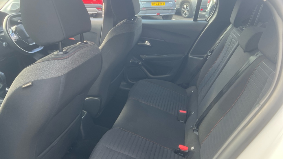 Peugeot 208 1.2 PureTech Active 5dr Petrol Hatchback - Image 16