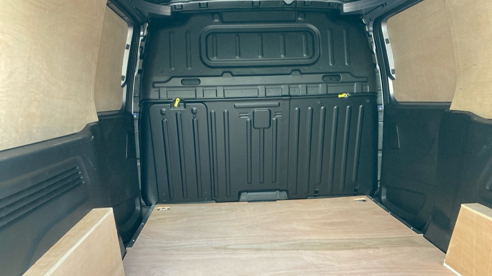 Peugeot Partner Xl Diesel 1.5 BlueHDi 130 Professional Plus Van EAT8 - Image 26