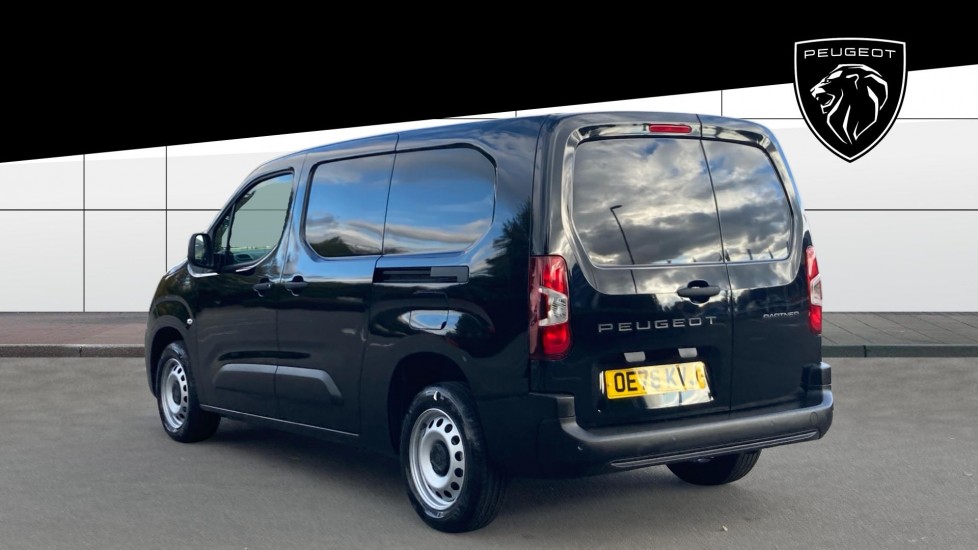 Peugeot Partner Xl Diesel 1.5 BlueHDi 130 Professional Plus Van EAT8 - Image 2